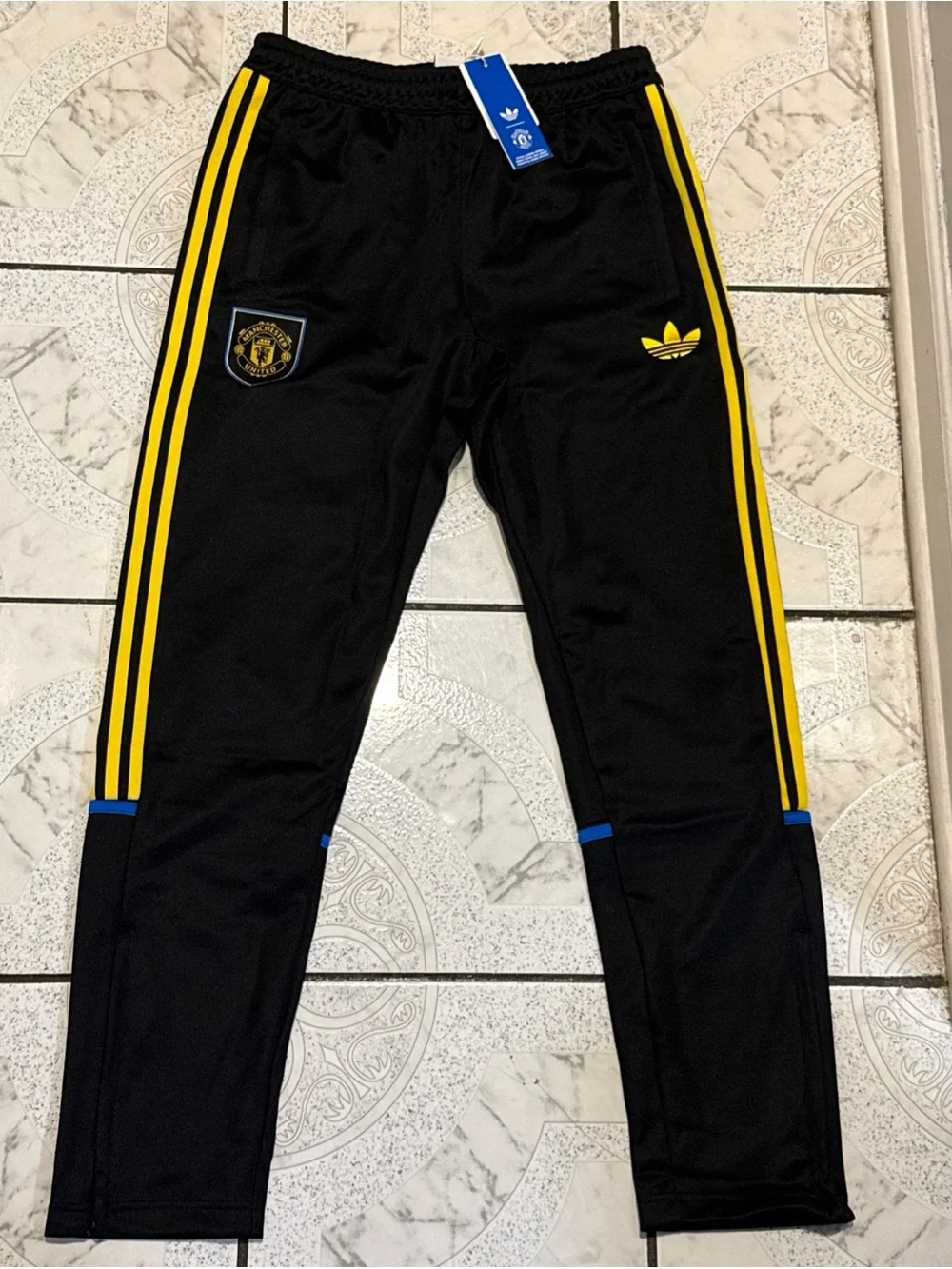 New Adidas Manchester United LFSTLR Track Pants Black Men's Sizes KC7791